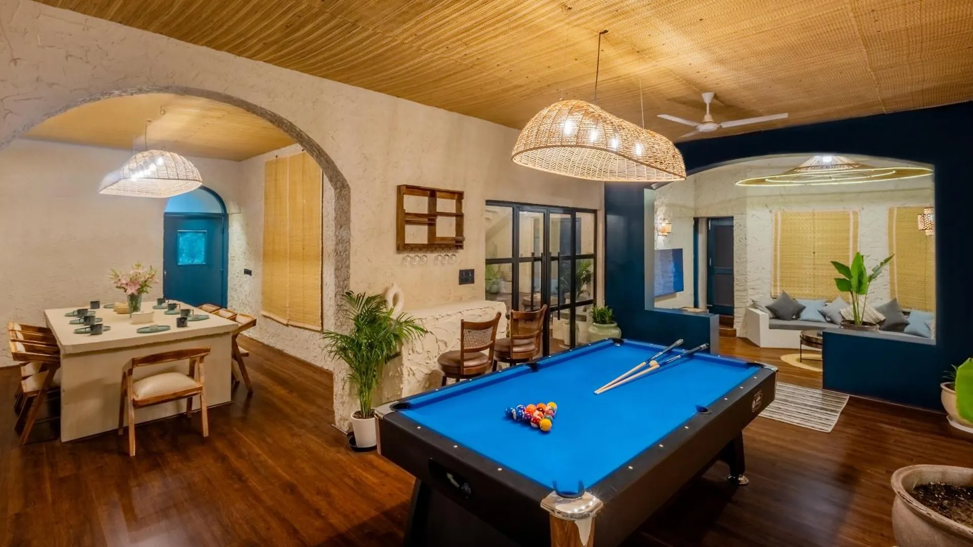 5Bhk Vilasa Villa With Pvt Pool, Pool Table Gurgaon India